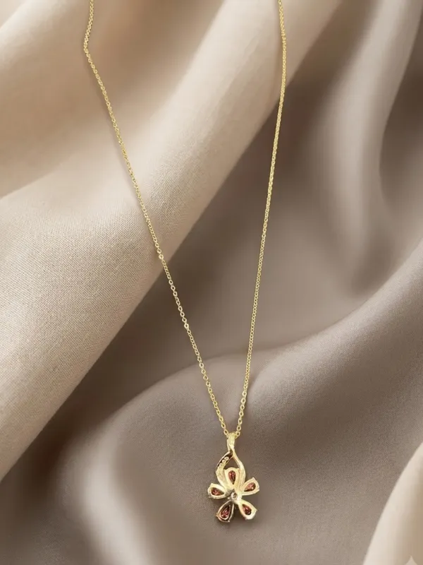 Pink_Alloy_Flora_Muse_Floral_Pendant_For_Women