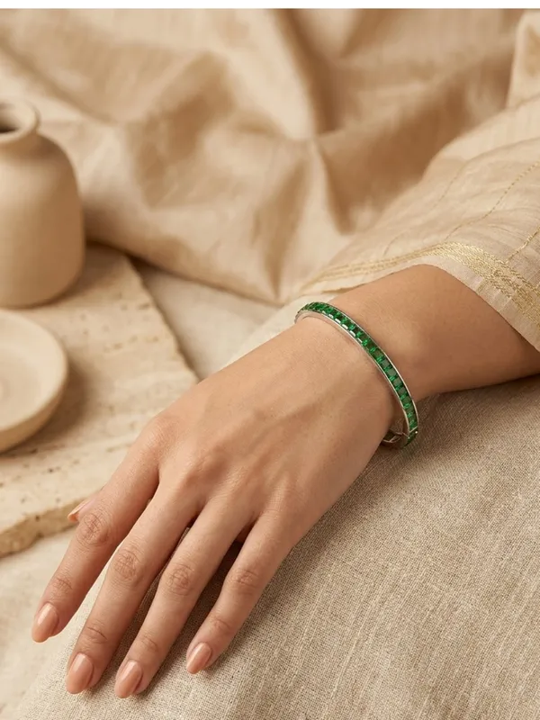Bracelets_for_women