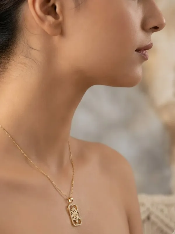 Pendants_&_Lockets_for_women