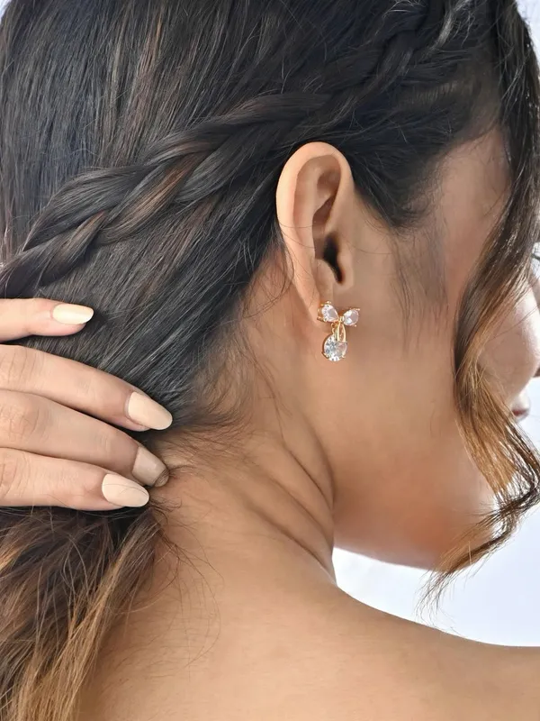 Gold_Alloy_Classic_Stud_Earrings_For_Women
