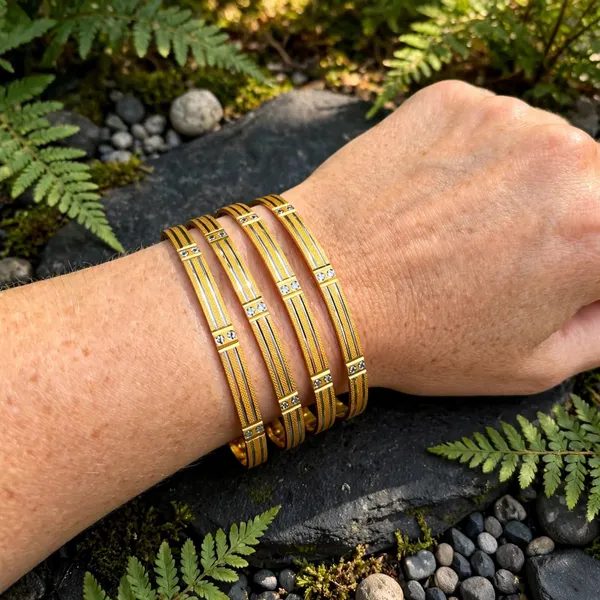 Bangles_for_women