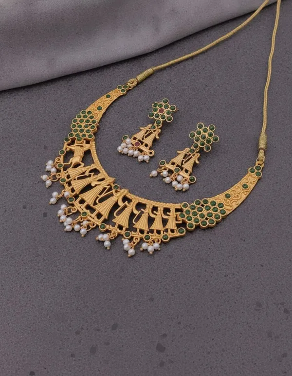 Gold_Plated_Tone_Green_Stone_Necklace_Set_For_Women