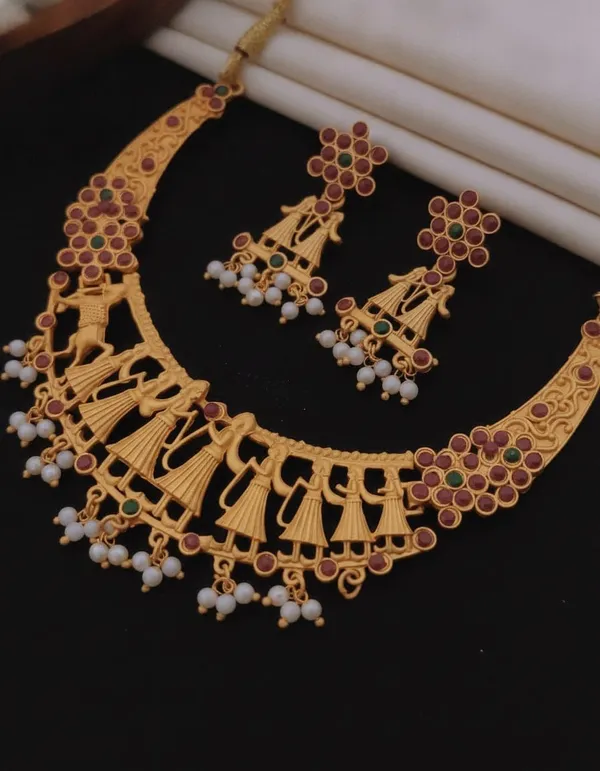 Gold_Plated_Tone_Traditional_Necklace_Set_For_Women