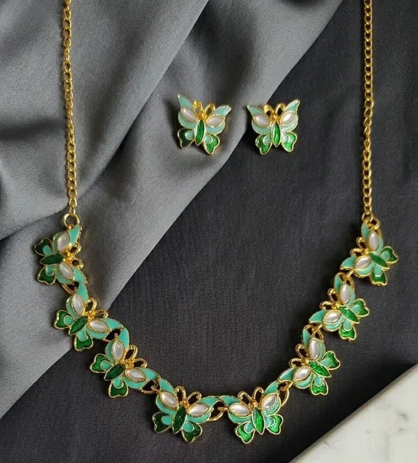 Green_Floral_Gold_Tone_Necklace_And_Earrings_Set_For_Women