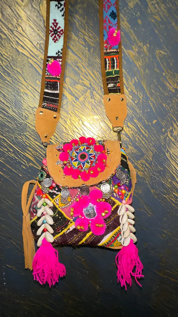 Multicolour_Embroidered_Fabric_Sling_Bag_for_Women