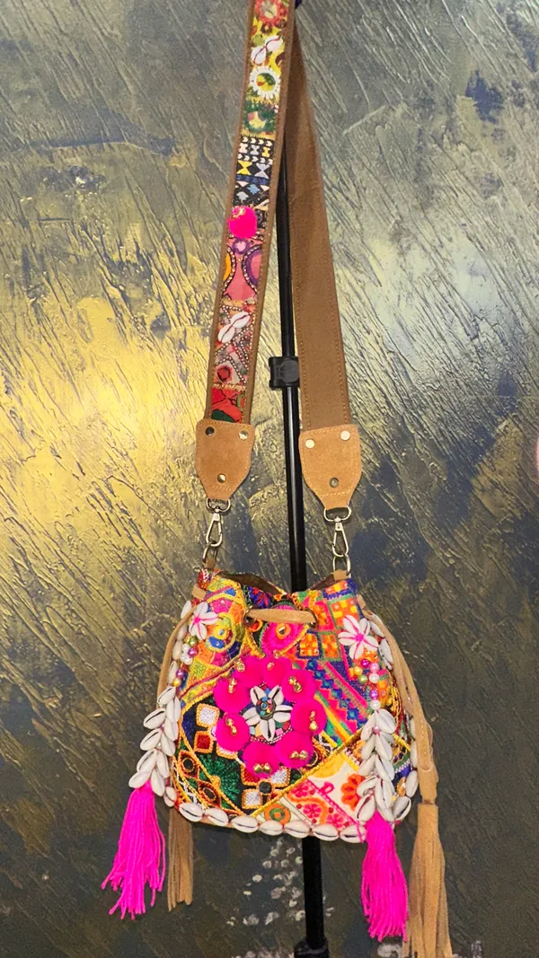 Multicolor_Embroidered_Backpack_for_Women