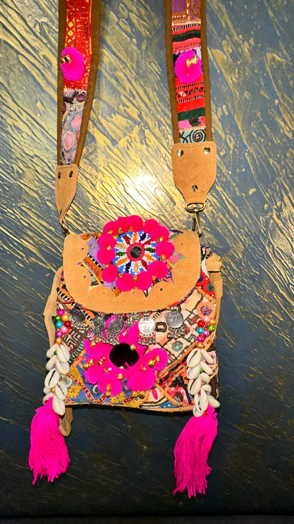 Multicolor_Fabric_Embroidered_Sling_Bag_for_Women