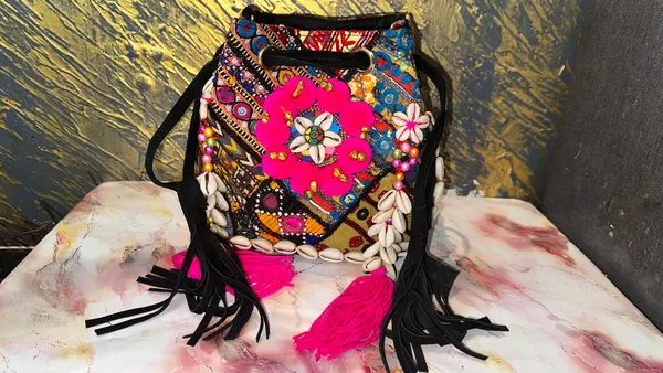 Multicolor_Embroidered_Fabric_Sling_Bag_for_Women