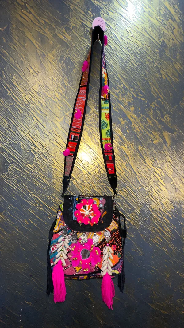 Multicolor_Fabric_Embroidered_Sling_Bag_for_Women