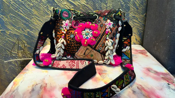 Multicolor_Embroidered_Sling_Bag_for_Women