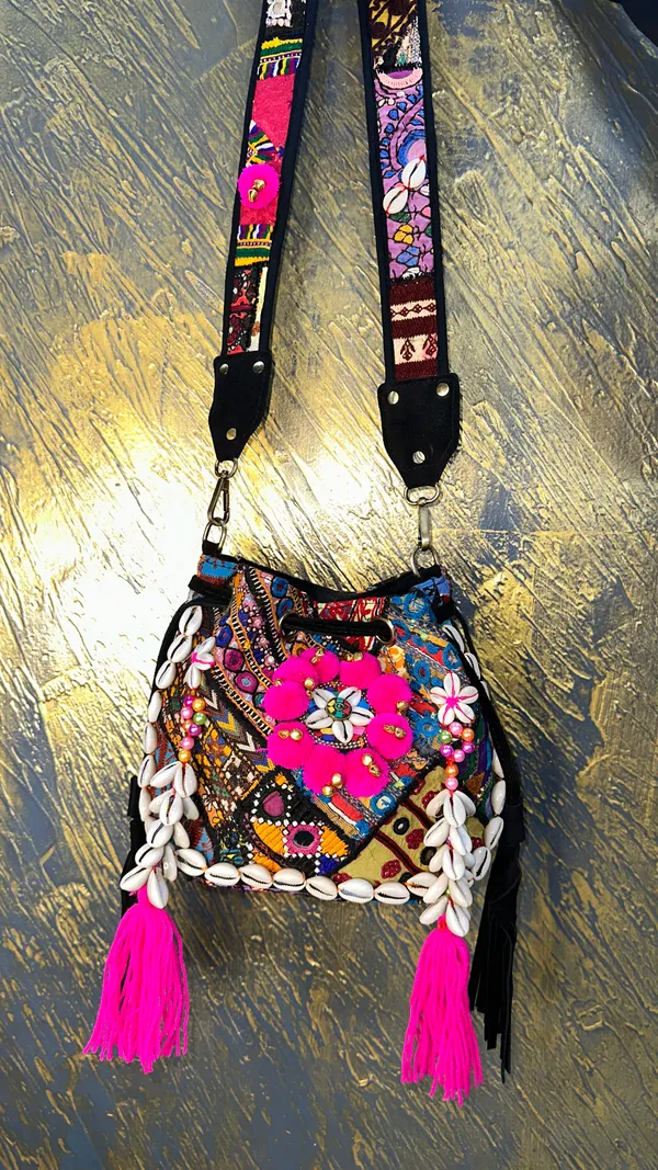 Multicolor_Embroidered_Fabric_Sling_Bag_for_Women
