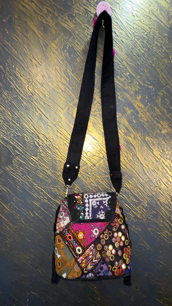 Multicolor_Fabric_Embroidered_Sling_Bag_for_Women