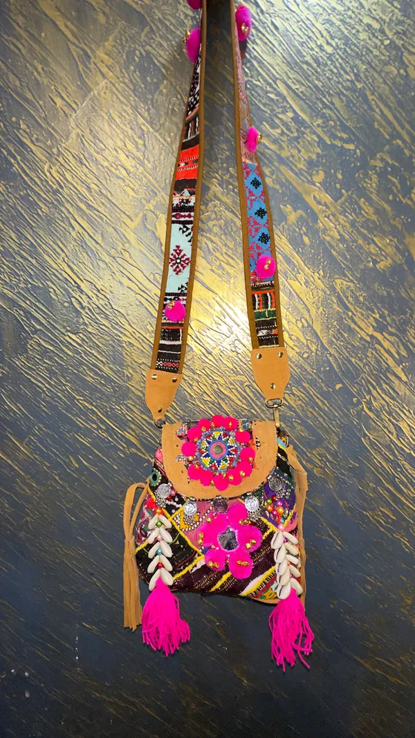 Multicolour_Embroidered_Fabric_Sling_Bag_for_Women