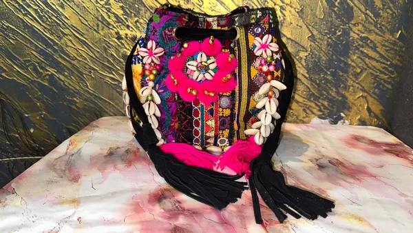 Multicolor_Textile_Embroidered_Sling_Bag_for_Women