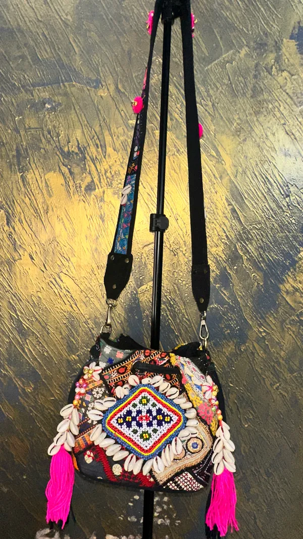 Multicolor_Fabric_Embroidered_Sling_Bag_for_Women