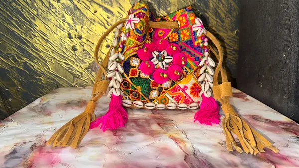 Multicolor_Embroidered_Backpack_for_Women