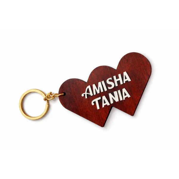 Personalized_Wooden_Heart_Keychain_With_Names