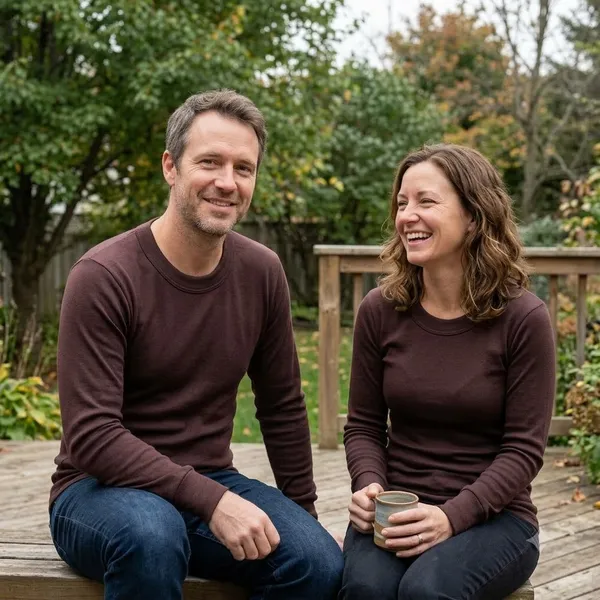 GoldLuck_Plain_V-Neck_Inner_–_Unisex_Adult_–_Brown