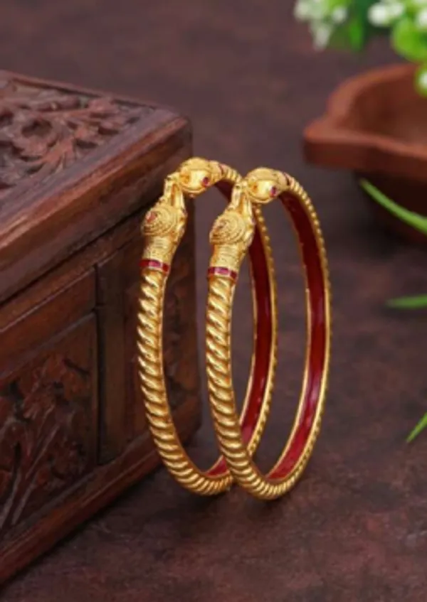 Gold_Alloy_Twisted_Hoop_Red_Accent_Engraved_Bangle_Set_For_Women