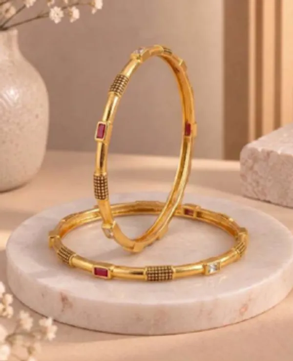 Gold_Alloy_Red_Stone_Studded_Traditional_Bangle_Set_For_Women