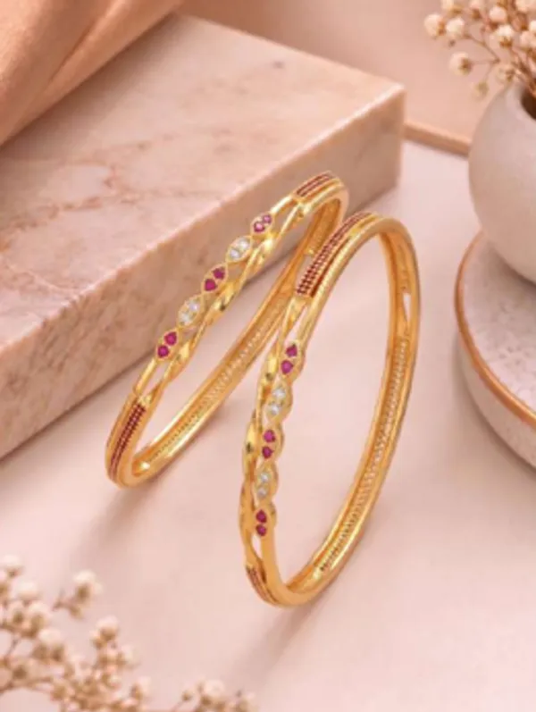 Gold_Alloy_Red_Stone_Embellished_Bangle_Set_For_Women