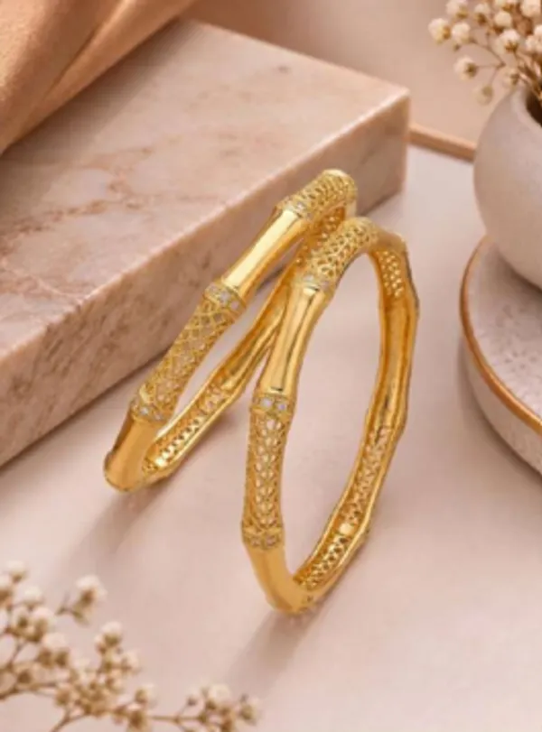 Gold_Alloy_Textured_Cuff_Bangle_Set_For_Women