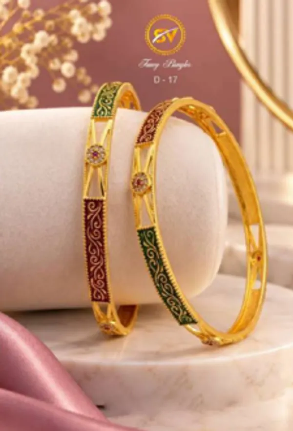 Gold_Alloy_Green_Maroon_Enamel_Bangle_Set_For_Women