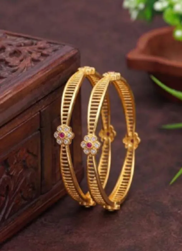 Gold_Alloy_Floral_Pink_White_Stone_Openwork_Bangle_Set_For_Women