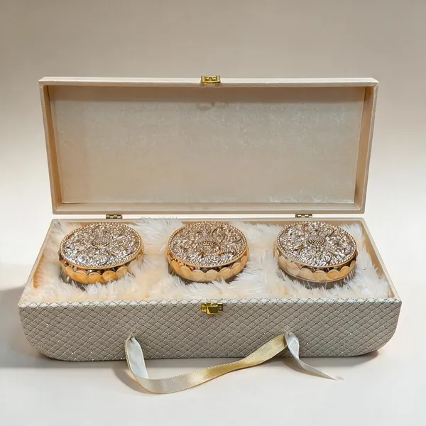 Premium_Golden_Fur_Box_(3_Jar_Dryfruit)