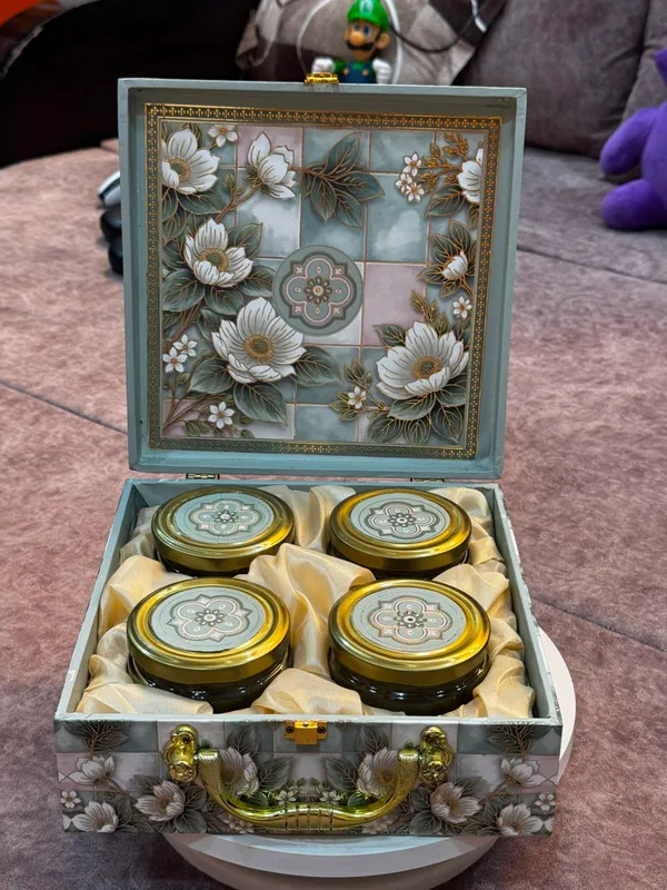 Floral_4_Jar_Dryfruit_Box