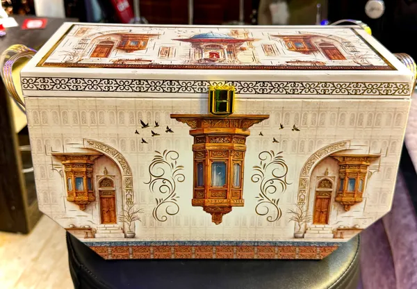 Mandir_Style_3_Jar_Dryfruit_Box