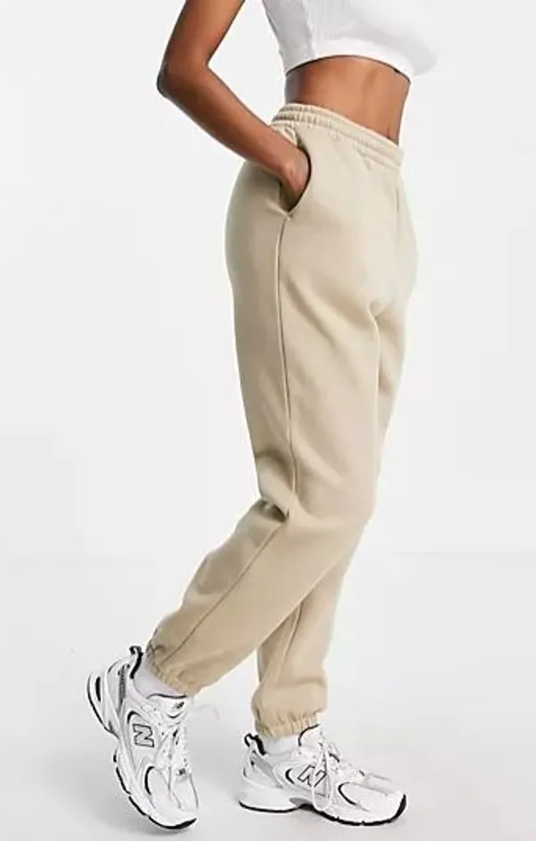 Beige_Cotton_Joggers_For_Women