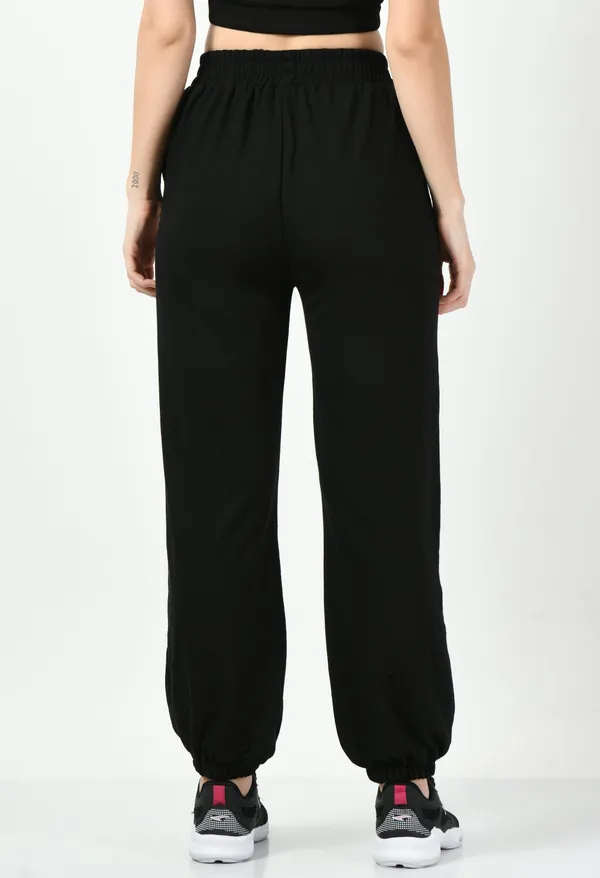 Black_Cotton_Joggers_For_Women