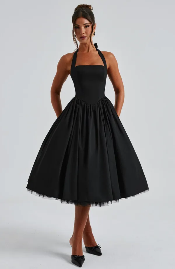 Black_Polyester_Dress_For_Women