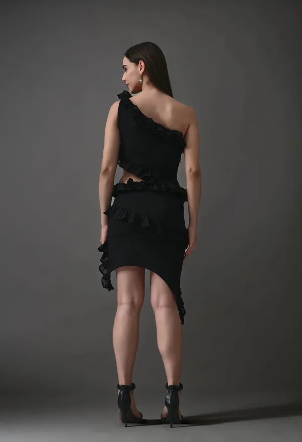 Black_Polyester_Dress_For_Women