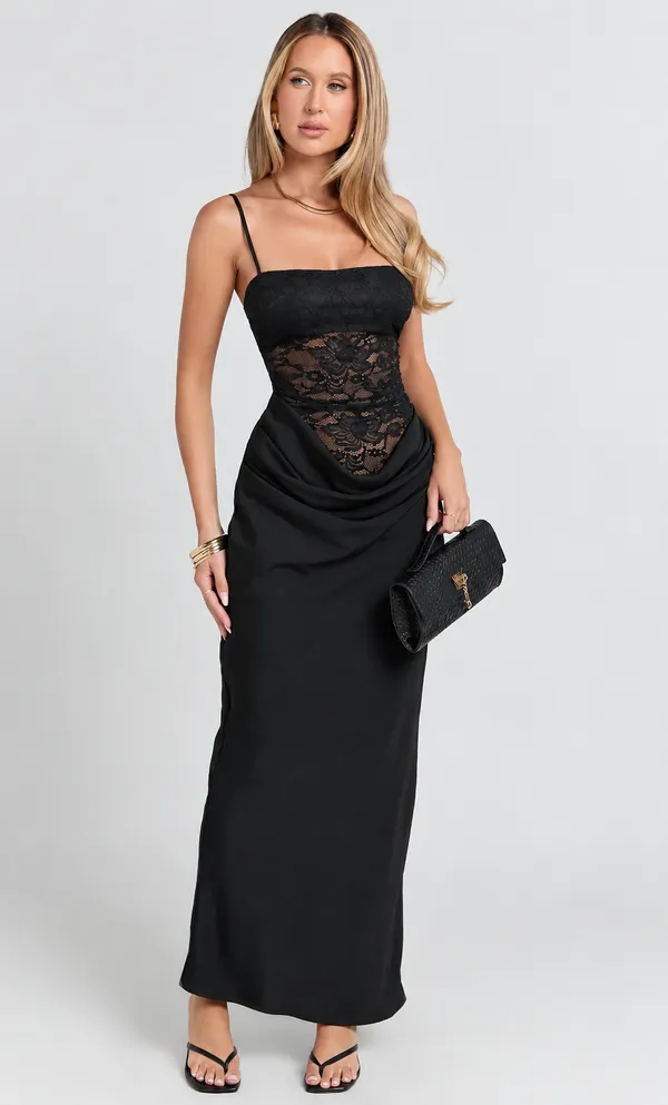 Black_Polyester_Dress_For_Women