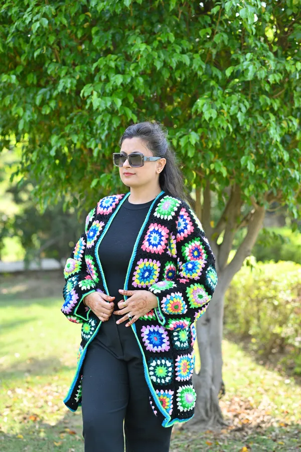 Women_Colour_Blocked_Cardigan_With_Embroidered_Detail