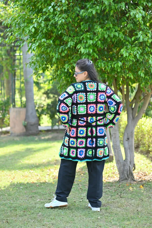 Women_Colour_Blocked_Cardigan_With_Embroidered_Detail