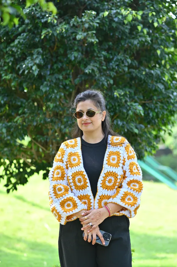 Women_Colourblocked_Cardigan_With_Embroidered_Detail