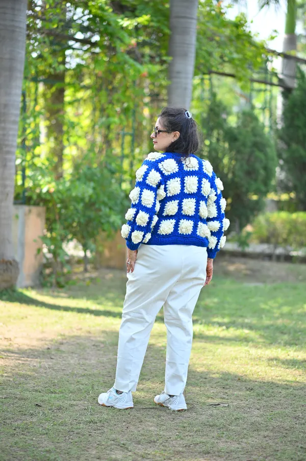 Women_Plus_Size_Floral_Embroidered_Crop_Front-Open