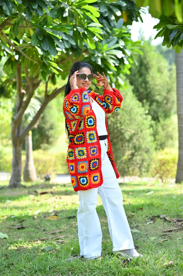 Women_Printed_With_Embroidered_Detail