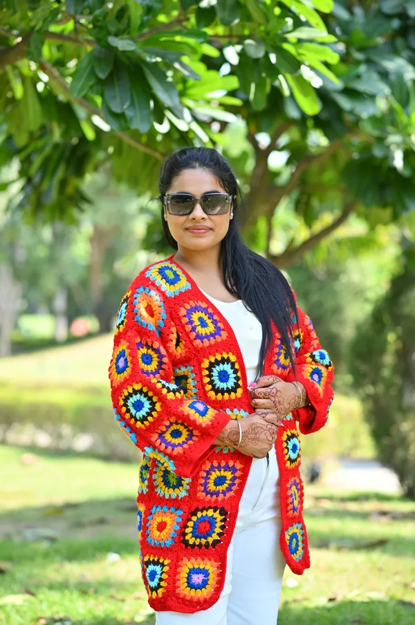 Women_Printed_With_Embroidered_Detail