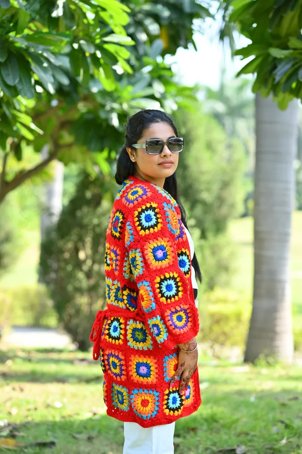 Women_Printed_With_Embroidered_Detail