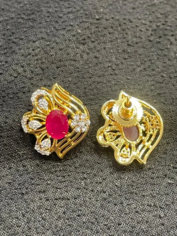 Red_Stone_Gold_Tone_Floral_Pendant_And_Earrings_Set_For_Women