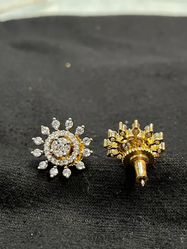 Gold_Tone_Sunburst_Crystal_Cluster_Stud_Earrings_For_Women