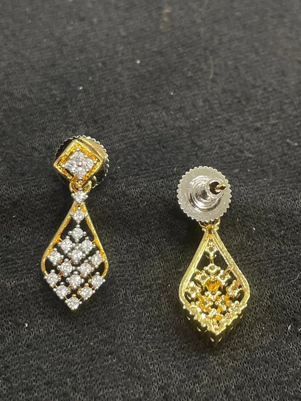 Gold_Tone_Crystal_Geometric_Drop_Earrings_For_Women