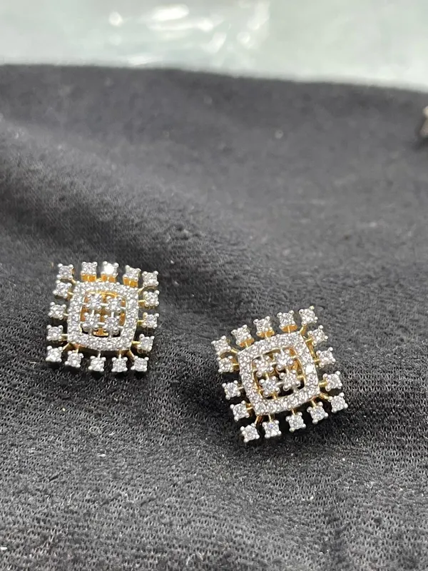 Silver_Gold_Tone_Crystal_Square_Stud_Earrings_For_Women