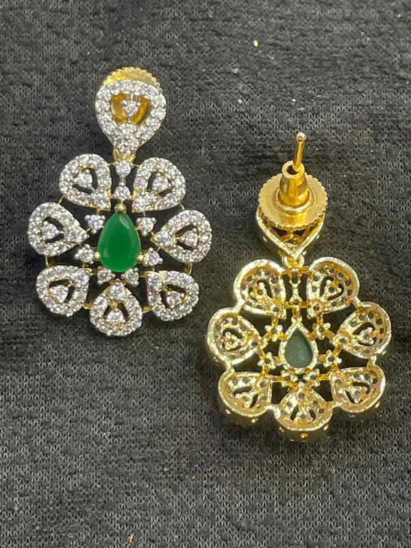 Gold_Tone_Emerald_Green_Teardrop_Floral_Drop_Earrings_For_Women
