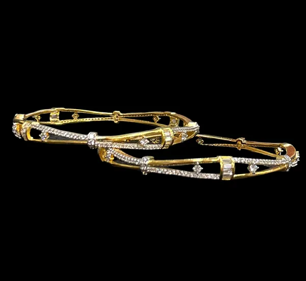 Gold_Tone_Embellished_Bangles_for_Women