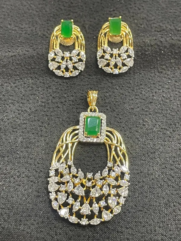 Gold_Tone_Stone_Studded_Layered_Pendant_Set_For_Women